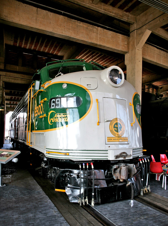 03-SOU E8