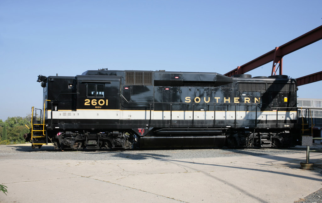 11-Sou GP30